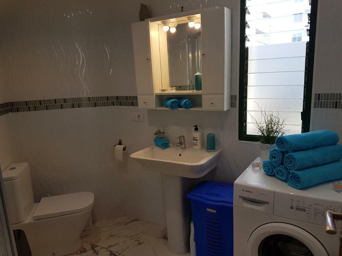 Apartment Casa Palmera Only 150 Meters To The Beach, Heated Pool, Wifi, Sat-Tv, Balcony With Poolview Arona (Tenerife) Exterior foto